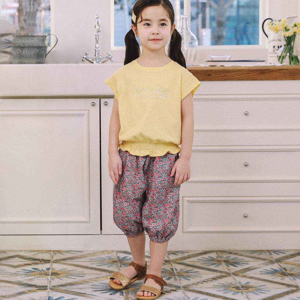 Jennie All-Over Floral Print Capri Balloon Baggy Pants-Pants - Kids-ToTo Heros-