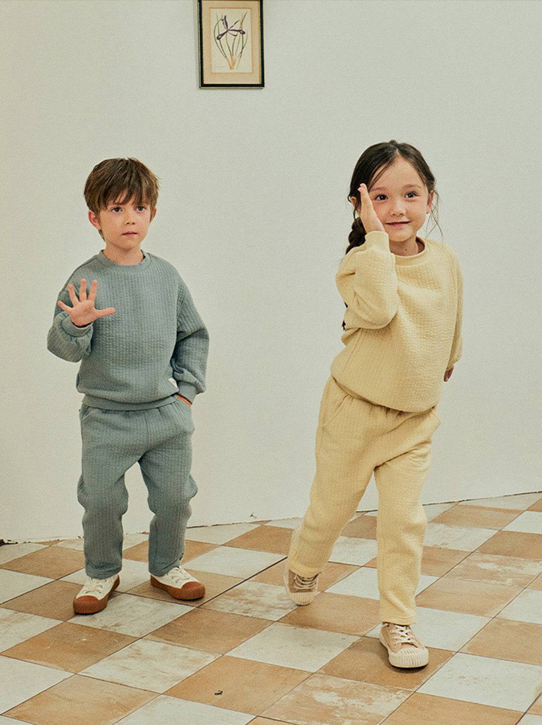 Everly Textured Sweatshirt & Pants Set - ToTo Heros l Premium Children's Clothing