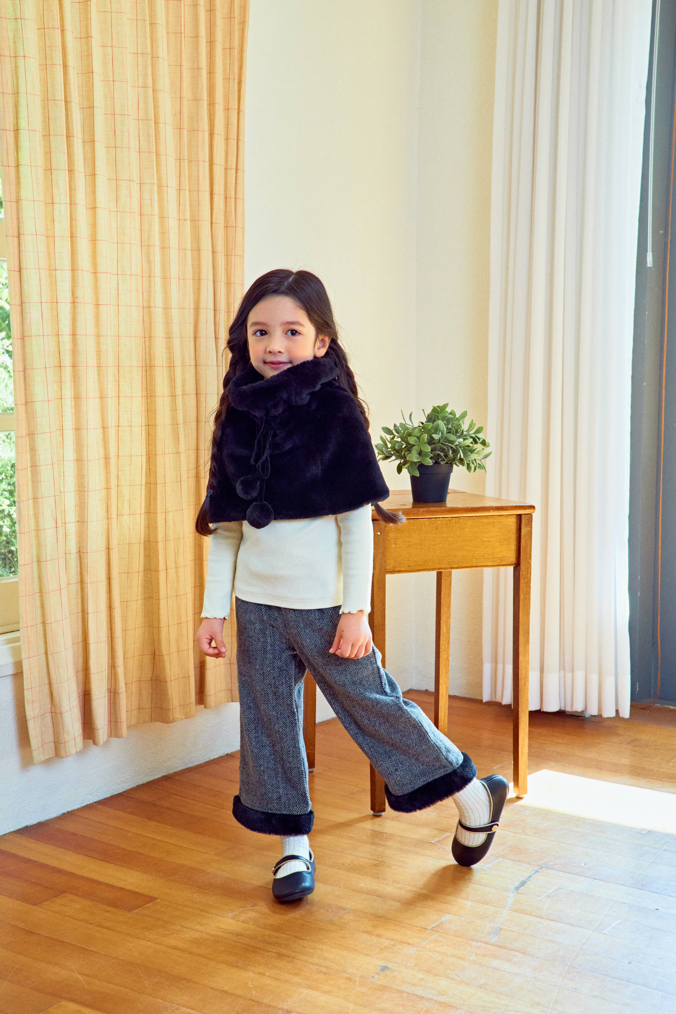 Tube Faux Fur Shawl - ToTo Heros l Premium Children's Clothing