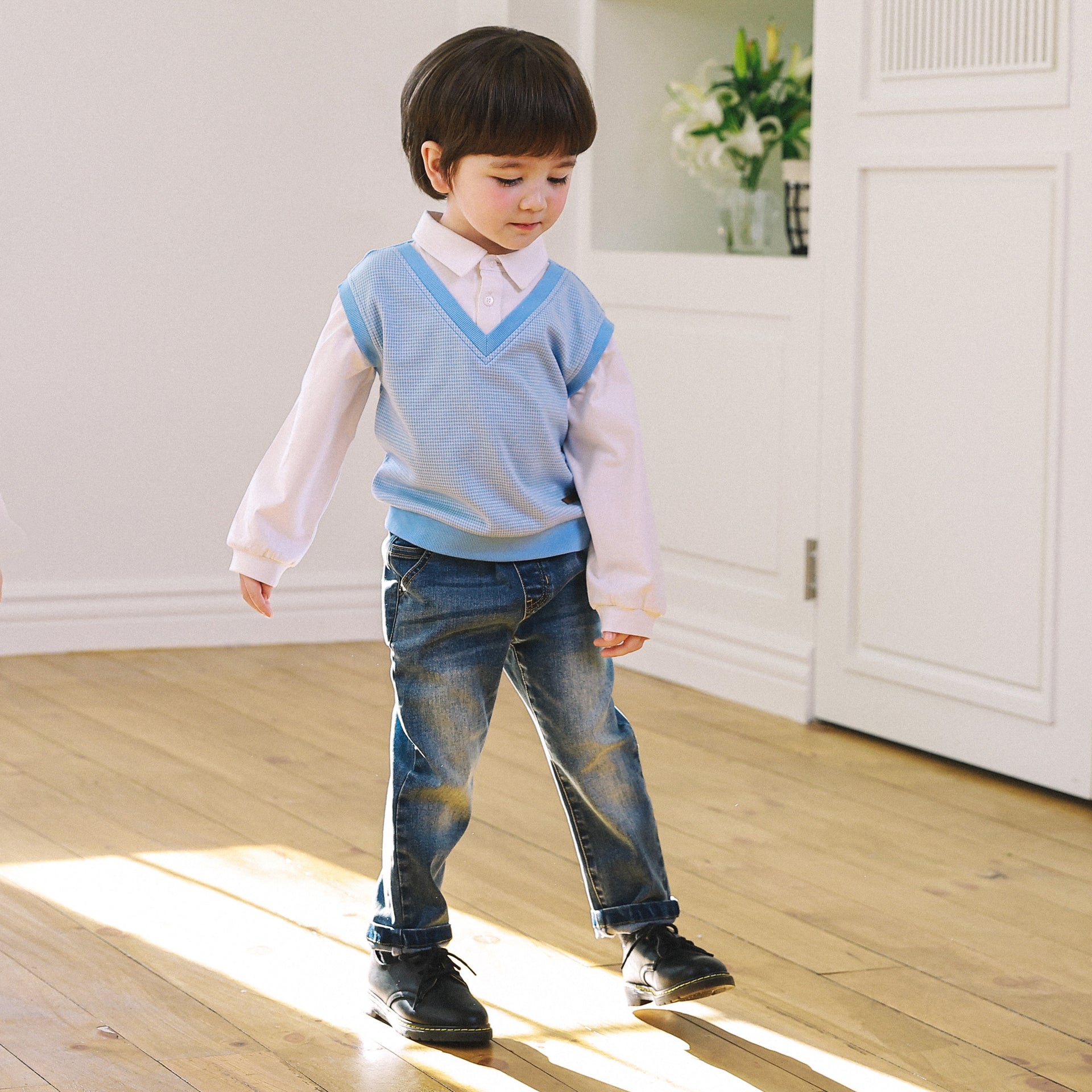 Rav Straight Fit Washed Denim Pants