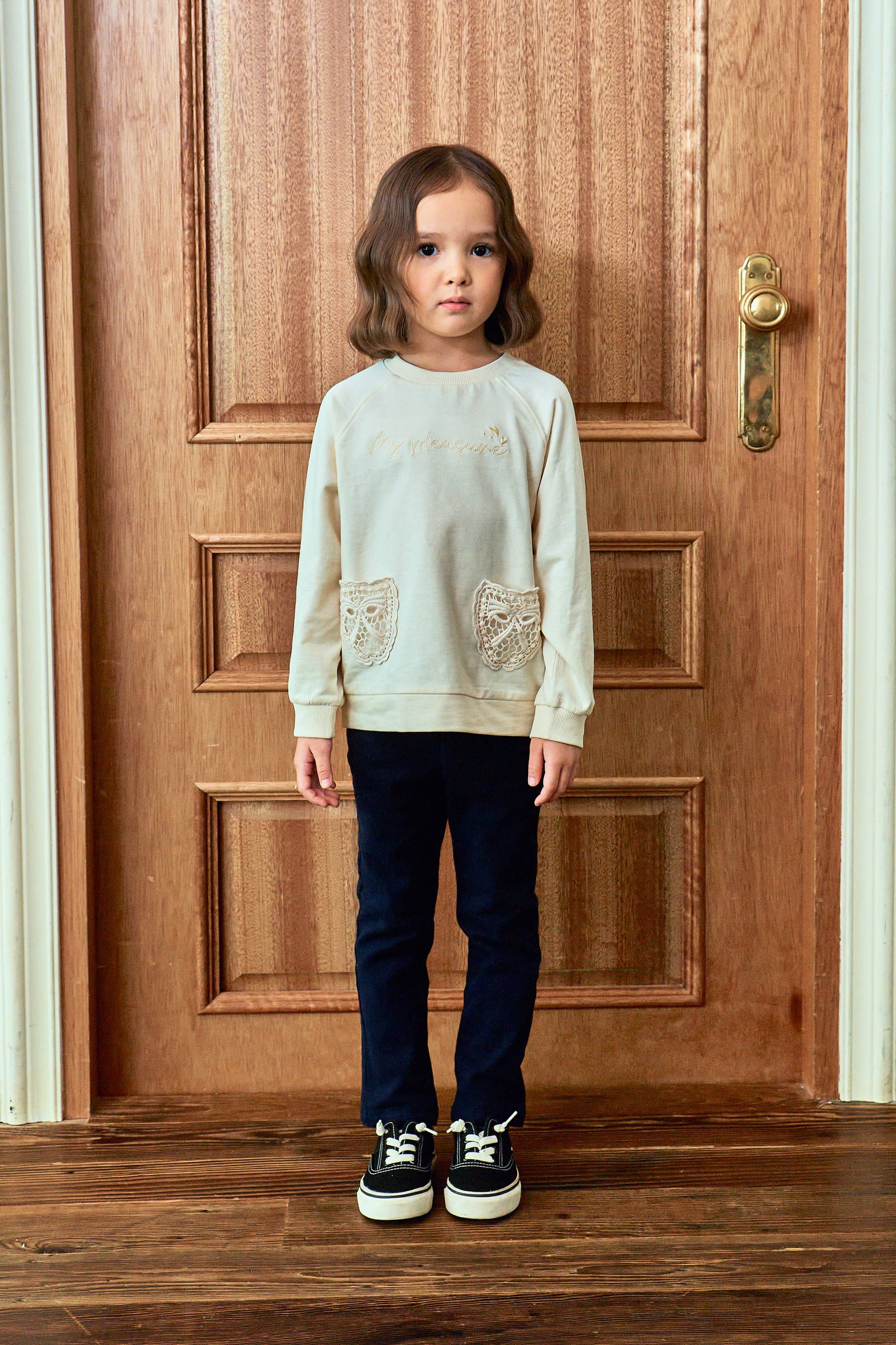 Mary Raglan Sweatshirt with Crochet Pockets - ToTo Heros l Premium Children's Clothing